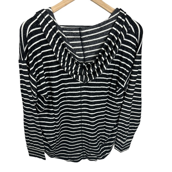 Market & Spruce Kallon Brushed Knit Hoodie - Picture 3 of 7